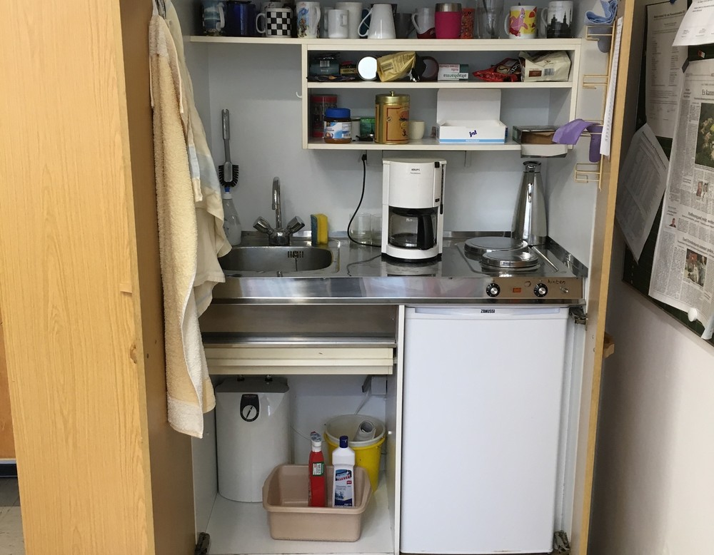 Alte Küche im Lehrer:innenzimmer